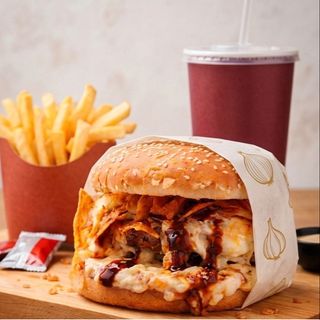 Triple cheese burger