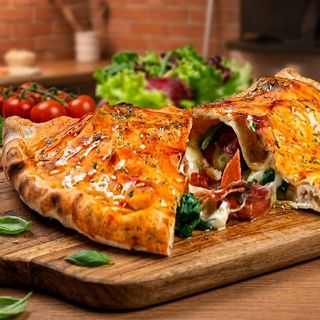 Pizza Calzone