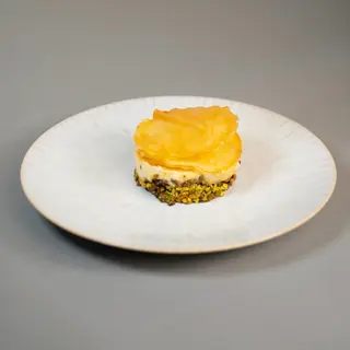 Cheesecake baklava pistache
