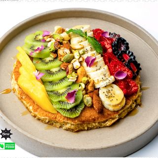 Pancake aux flocons d'avoine aux fruits