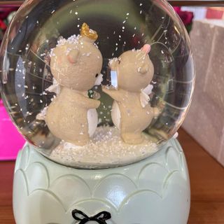 كرة الدباديب التلجية مضيئة تصدر موسيقى جميله