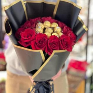 Bouquet de fleurs rouge +chocolat