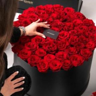 بوكس الورد حجم كبير ا