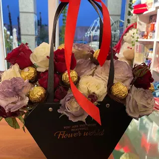 Sac florale avec chocolat