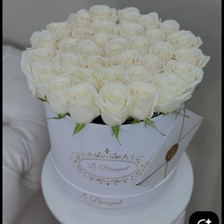 Box de fleur blanche