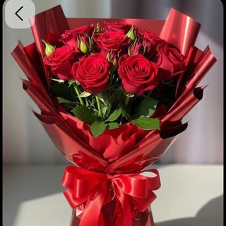 Bouquet de fleurs rouge Emballage rouge