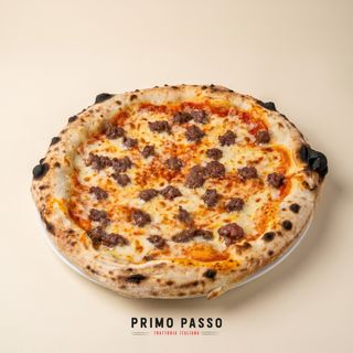 Pizza Bolognese
