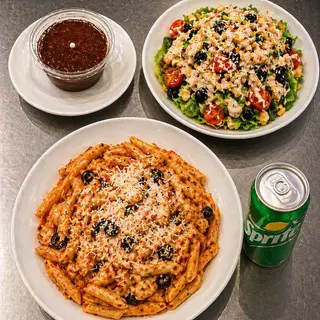 Moitié Pates et Moitié Salade 