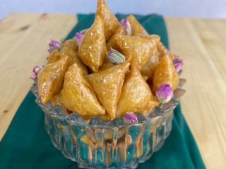 250g Briwat d'louz m3slin / بريوات لوز معسلين