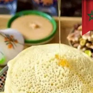 Beghrir au beurre et miel