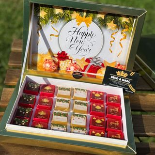 20 Pièces de Chocolats Raffinés Mélangés - Édition Personnalisée Bonne Année 2026