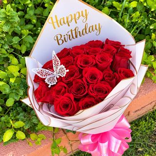 Bouquet Des Fleurs Rouges