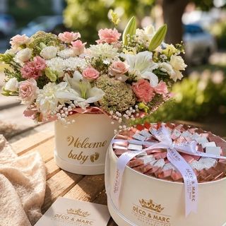 Boîte Chocolat Belge 1 kg & Composition Florale