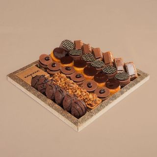 Petit plateau de fours variés