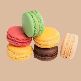 Petit coffret de 12 macarons classiques