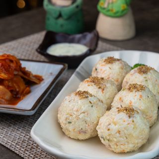 Tuna Rice Balls
