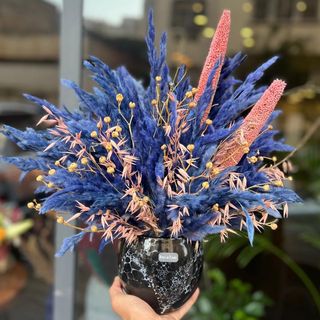 Vase Black and purple