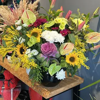 Compo fraiche avec vase Noir