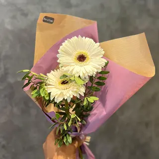 Mini White Bouquet