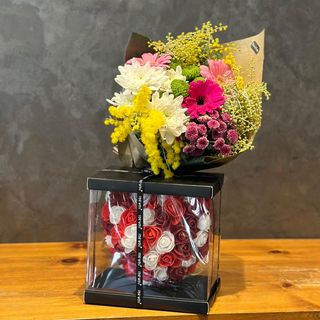 Pack Cœur rouge blanc + Bouquet