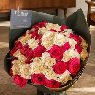 Bouquet de 50 Roses Mix