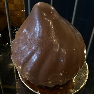 Trompe l'oeil noisette