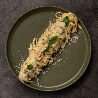 LINGUINE AL FREDO
