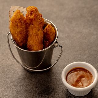 CHICKEN FINGERS