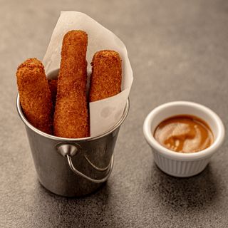 CHEESE STICKS