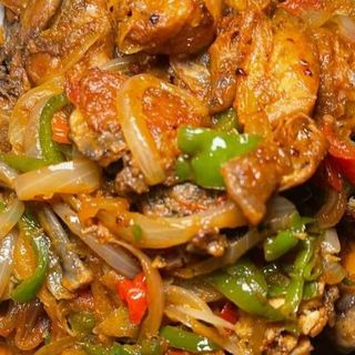 Alloco 1/2 poulet sauté