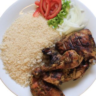 Attiéké 1/2 poulet braisé