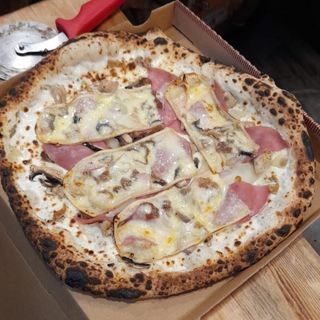 Pizza Raclette
