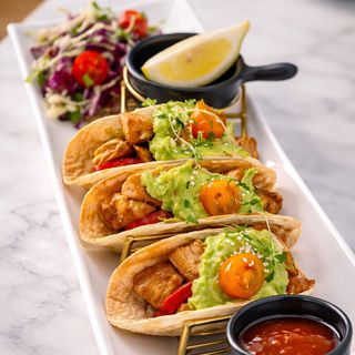 Tacos poulet ( 480kcal)