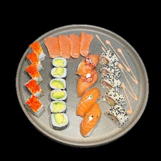 Sanmon Sushi -24 Pièces