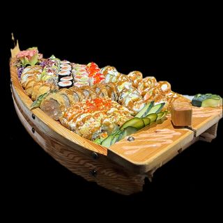 Assortiments California, Maki, Crunchy - 40pcs