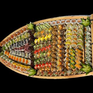 Assortiments California, Maki, Crunshy - 100pcs