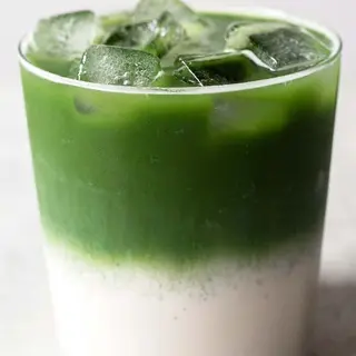 Iced Macha pistache latte