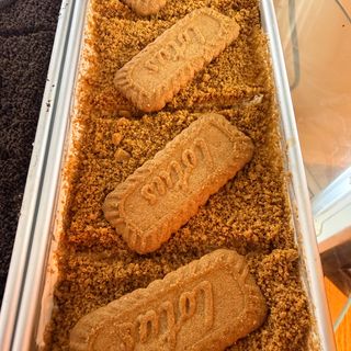 Tiramisu original slice