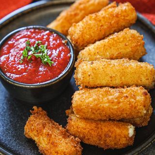 mozzarella sticks