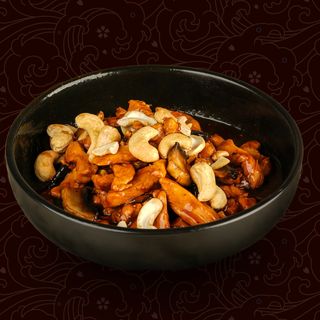 Poulet À La Noix De Cajou