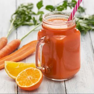 Jus d oronge et carotte 