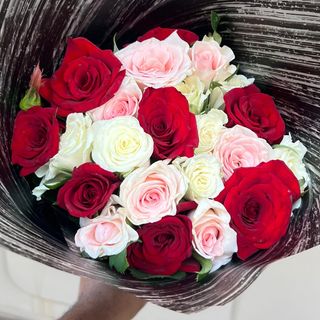 Bouquet De 25 Roses Mix