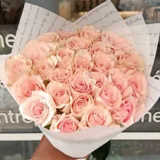 Bouquet de 25 Roses Pastel