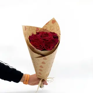 Bouquet de 5 roses rouges