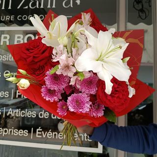 Elegance De Fleurs