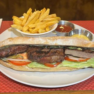 Sandwich Foie + Frites