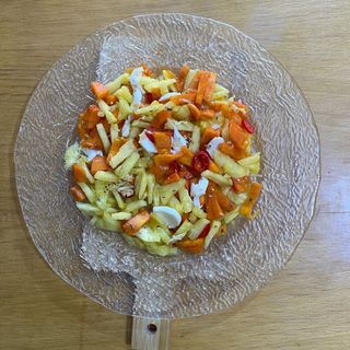 Salade d'ananas et de mozzarella