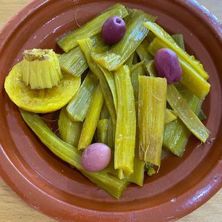 Tajine de viande aux Knariya
