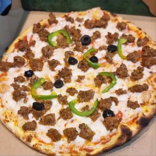 Pizza À La Viande Hachée