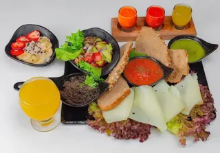 Spanish Breakfast